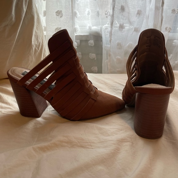 Camel brown Steven heels. Worn once! - Picture 3 of 3